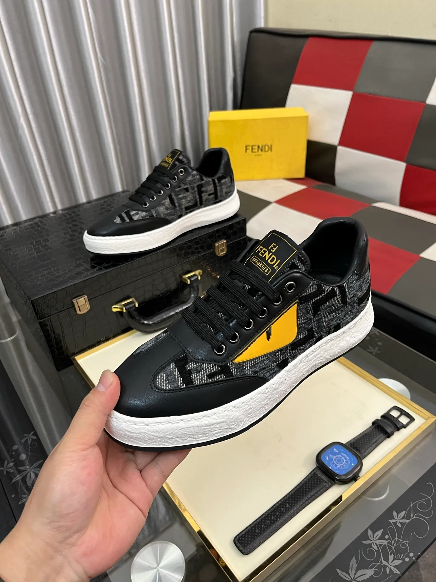 Men's shoes 💰420⌚️⌚️FENDI "Fendi" P480 Regular size: 38-44 (casual shoes) Product materials: Selected cowhide upper, soft sheepskin lining; original outsole. 4️⃣colors available